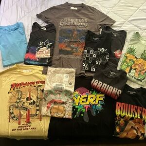 Kids Abercrombie & Fitch clothing lot size 13/14 T-shirts & pants